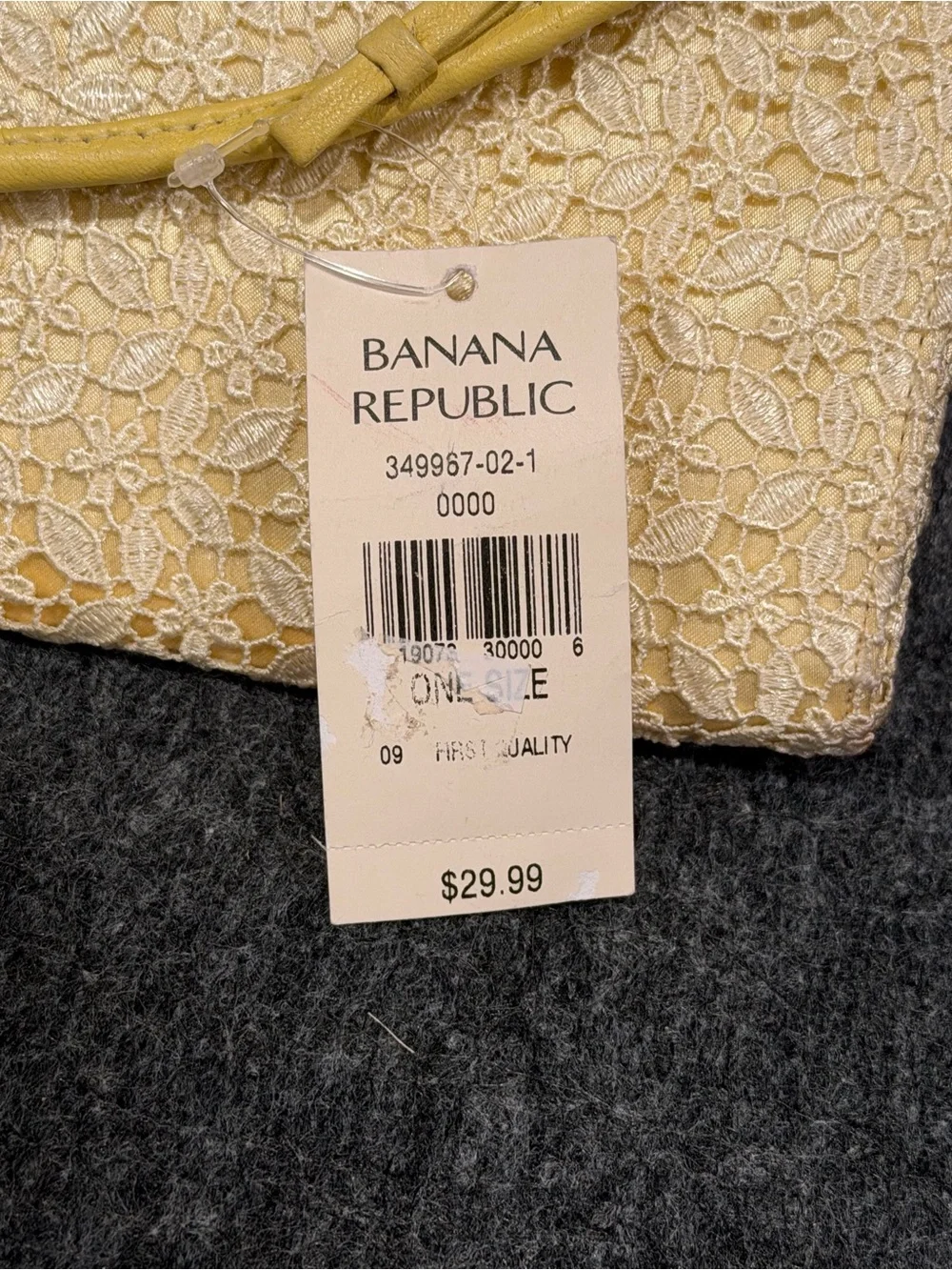 Vintage Banana Republic Women's Canary Yellow Clutch White Lace Overlay NWT New - Picture 2 of 9